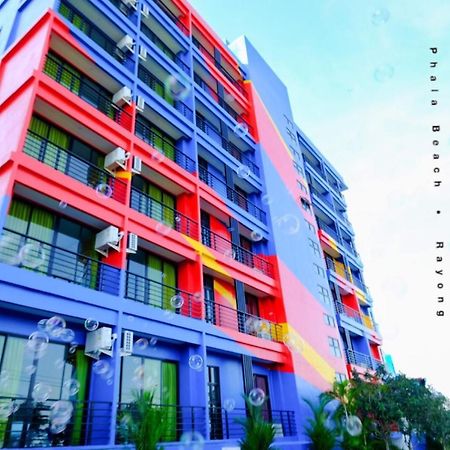 Play Phala Beach Rayong Ban Chang  Exterior foto