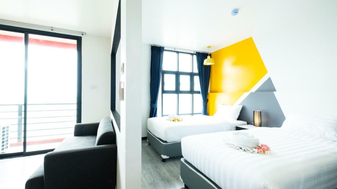 Play Phala Beach Rayong Ban Chang  Exterior foto