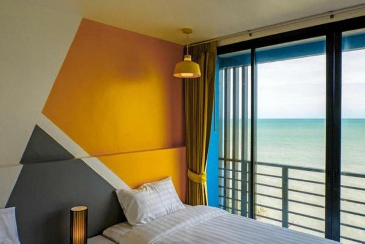 Play Phala Beach Rayong Ban Chang  Exterior foto