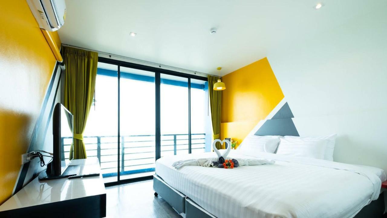 Play Phala Beach Rayong Ban Chang  Exterior foto
