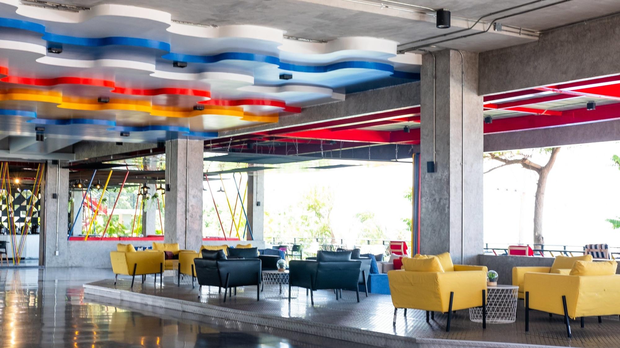 Play Phala Beach Rayong Ban Chang  Exterior foto