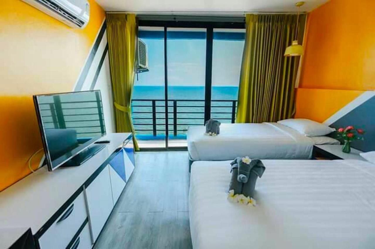 Play Phala Beach Rayong Ban Chang  Exterior foto